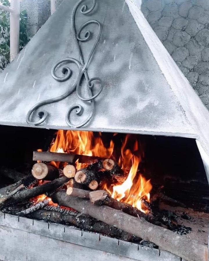 Green Garden B&B Дилиян Екстериор снимка