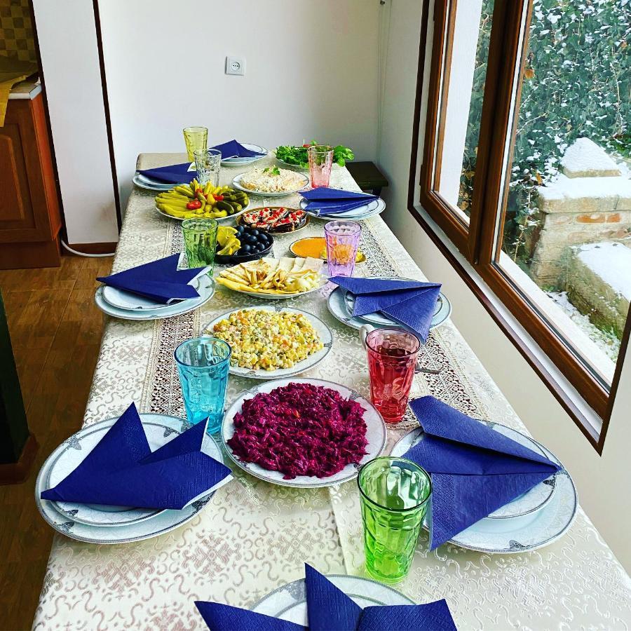 Green Garden B&B Дилиян Екстериор снимка