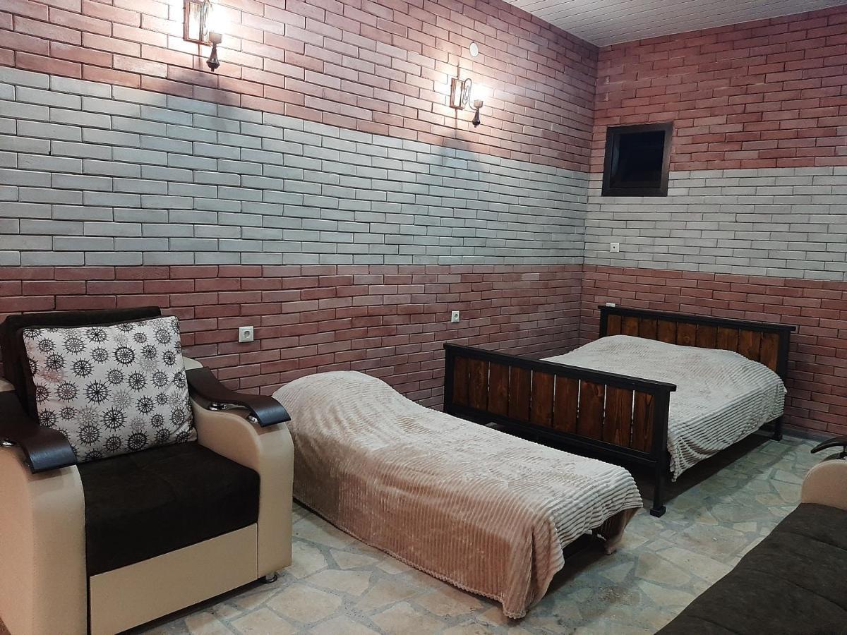 Green Garden B&B Дилиян Екстериор снимка