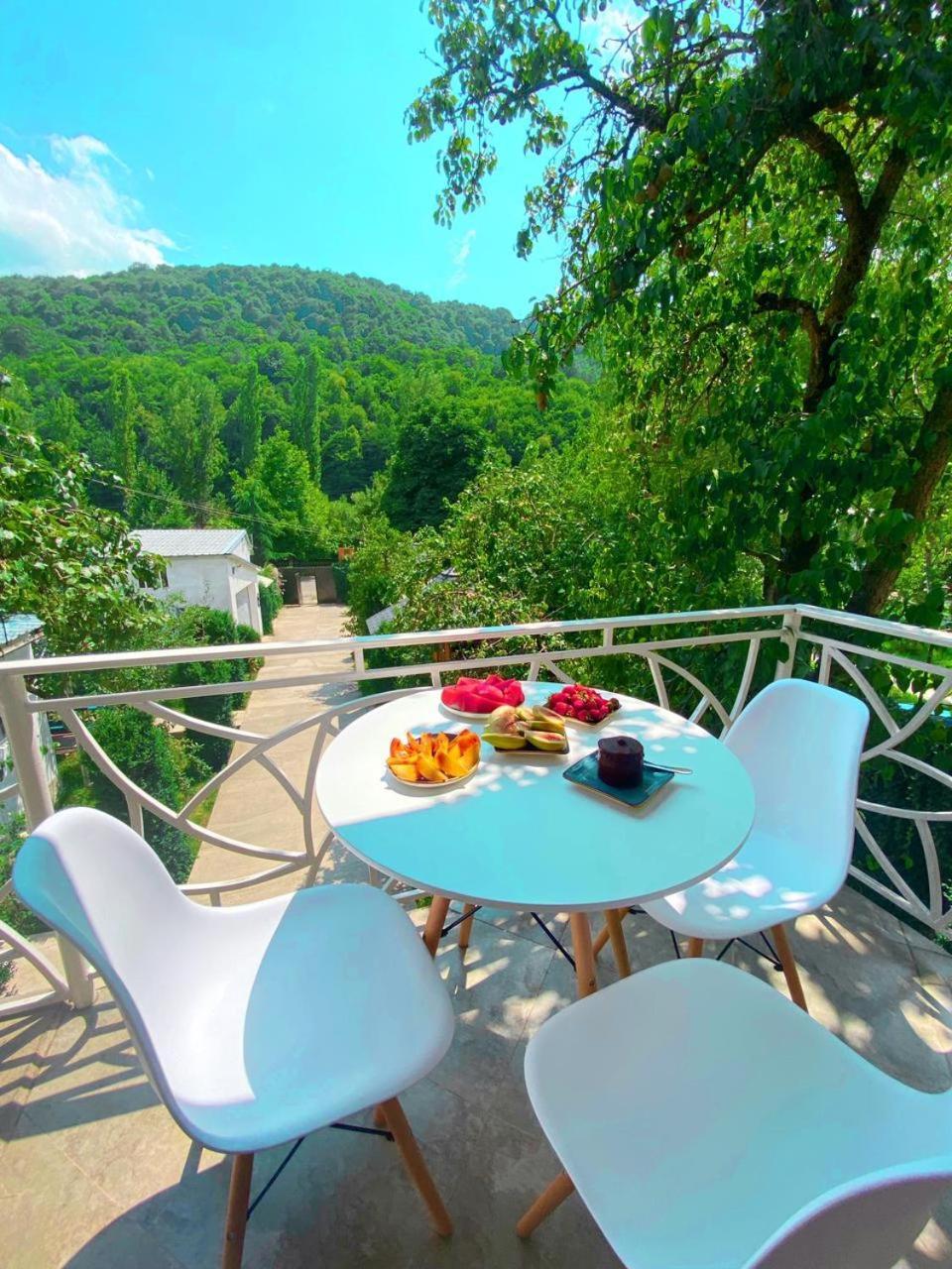 Green Garden B&B Дилиян Екстериор снимка